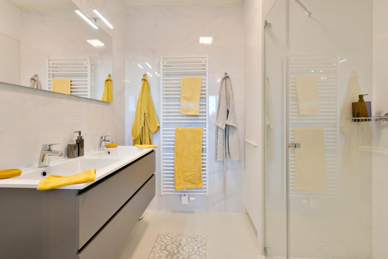 Apartment Modern Met Doorkijk Op De Duinen *